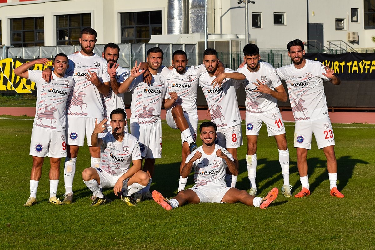 20241203aw342425 0.jpg