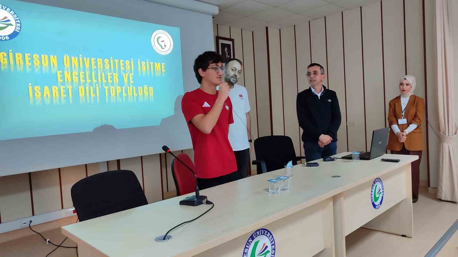 20241203aw342720 0.jpg