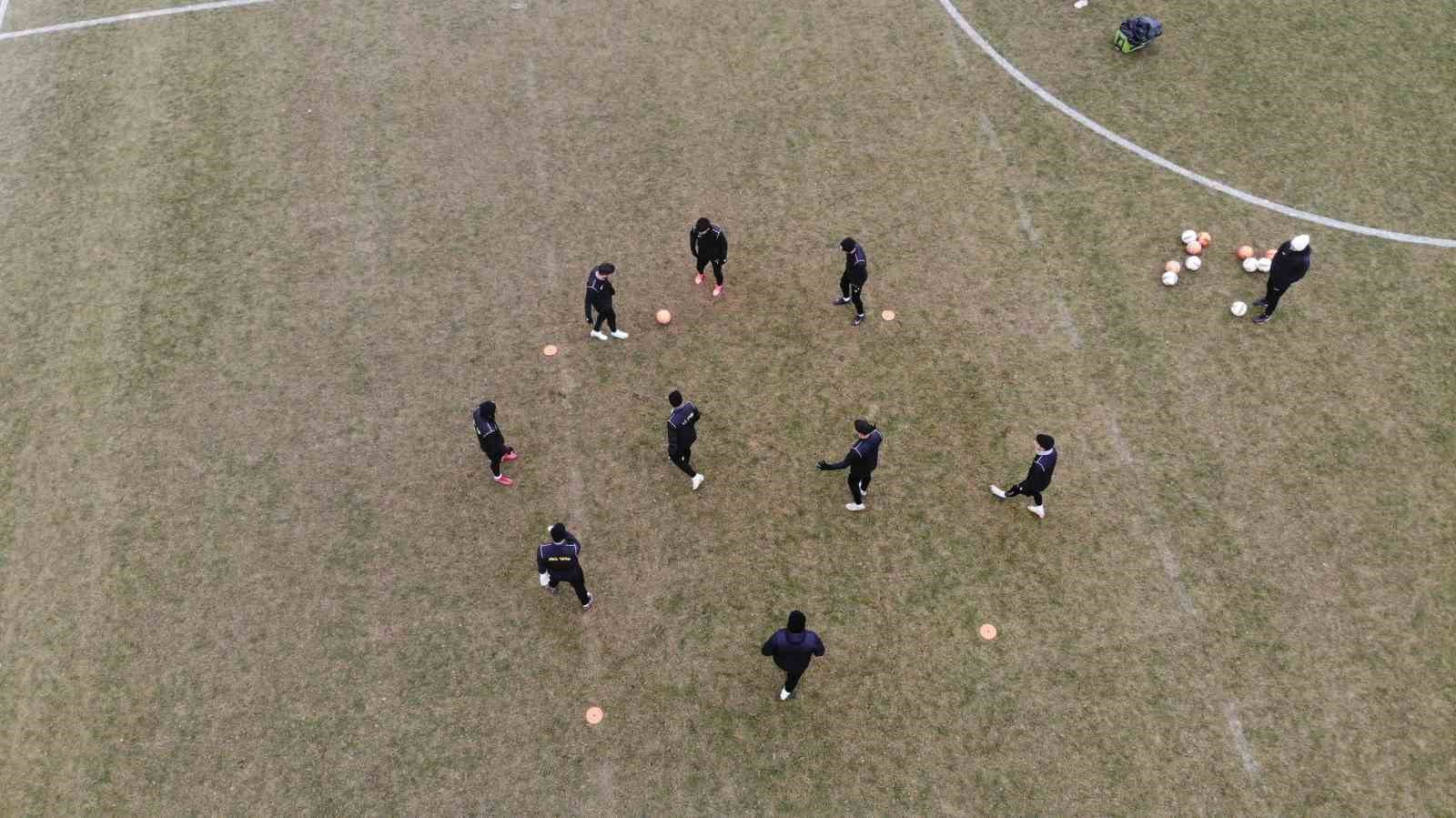 20241204aw343618 0.jpg