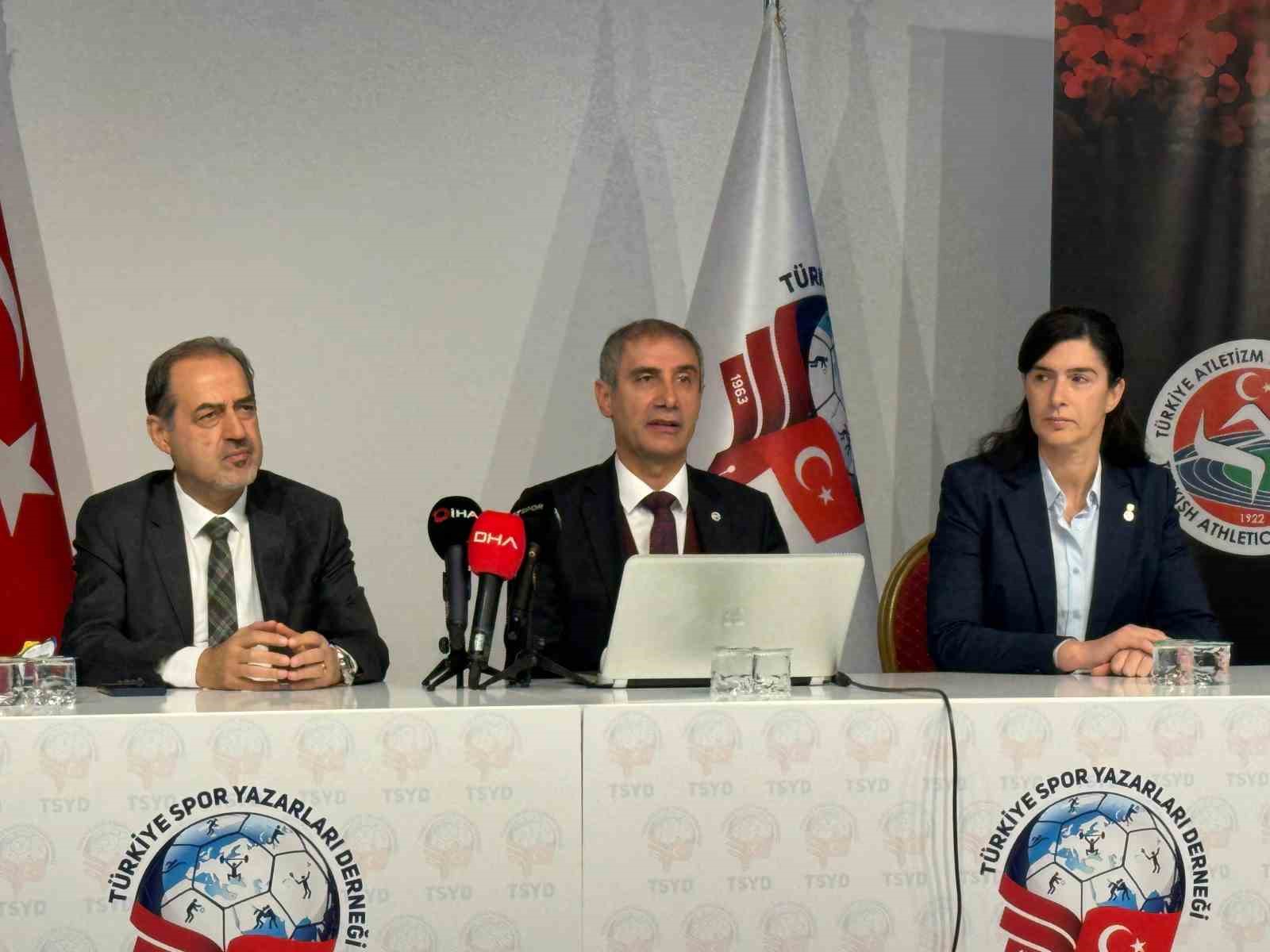 20241205aw343858 0.jpg