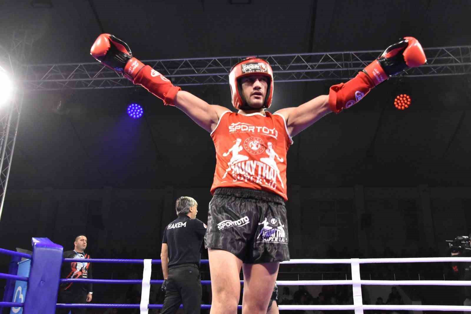 20241205aw343874 0.jpg