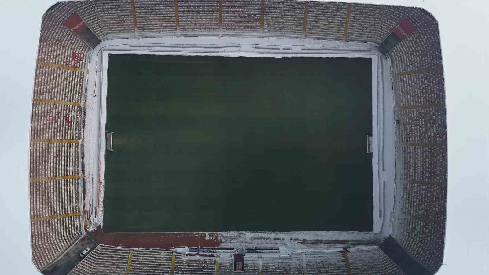 20241206aw344475 0.jpg