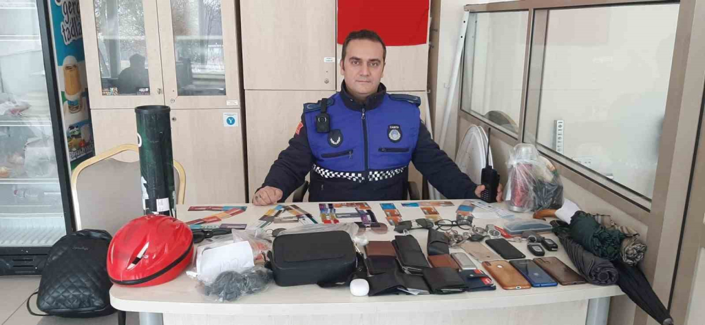 20241208aw345706 0.jpg