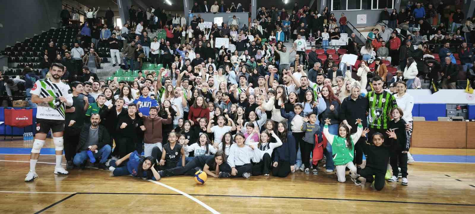 20241209aw346339 0.jpg