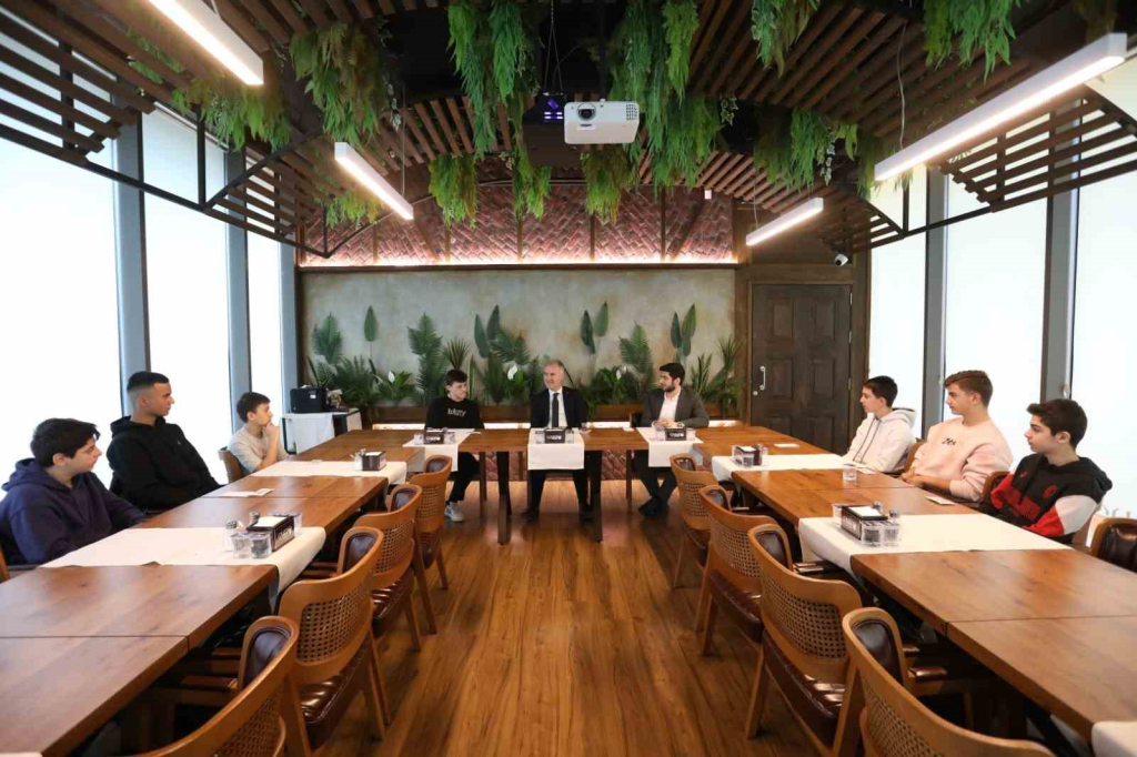 20241210aw347312 0.jpg