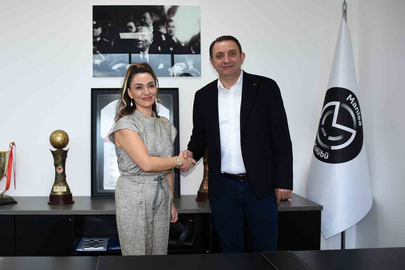 20241210aw347515 0.jpg