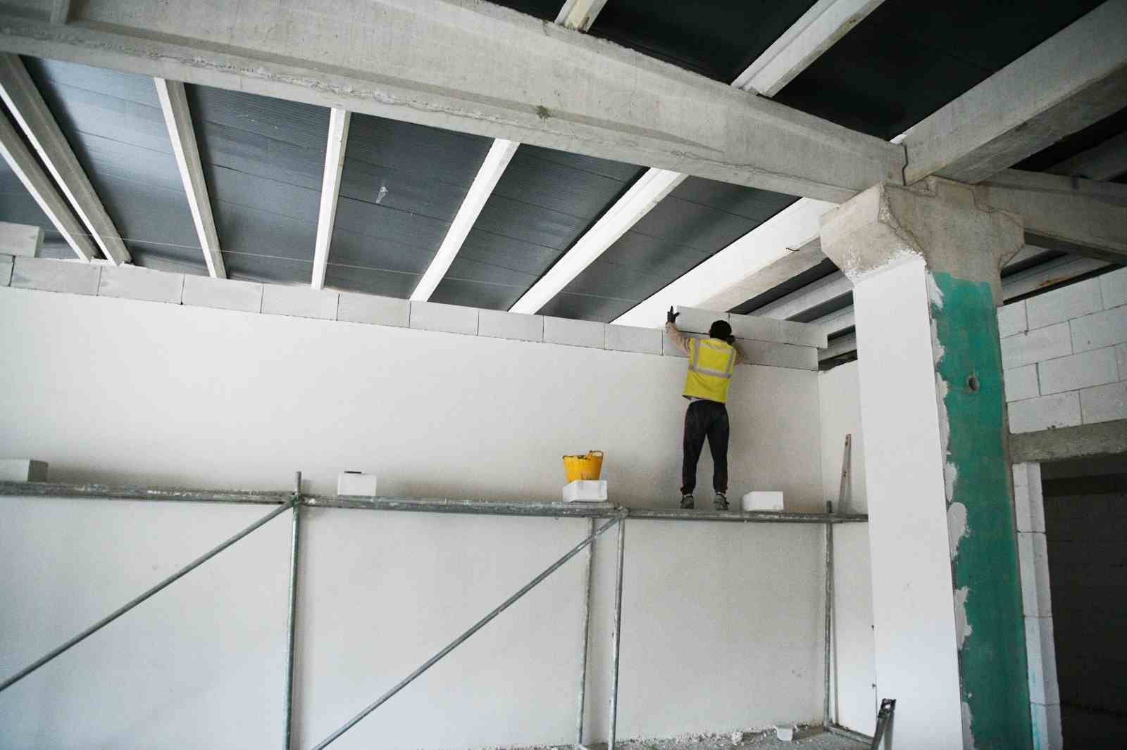 20241211aw348136 0.jpg