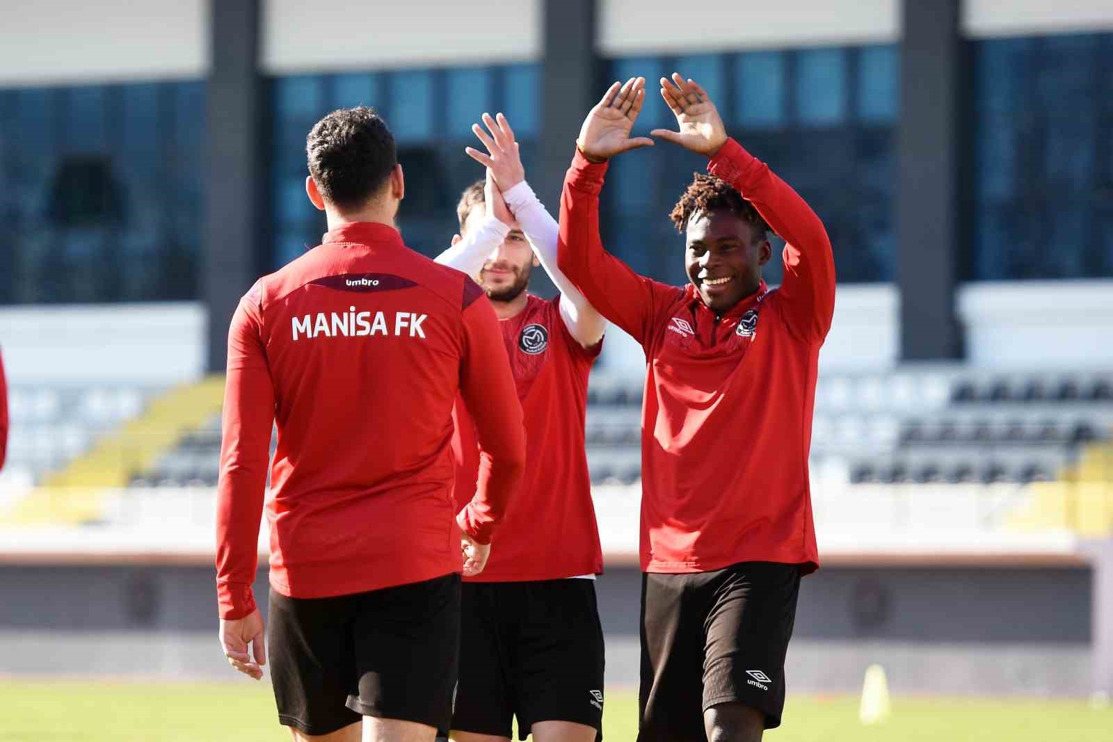 20241211aw348186 0.jpg