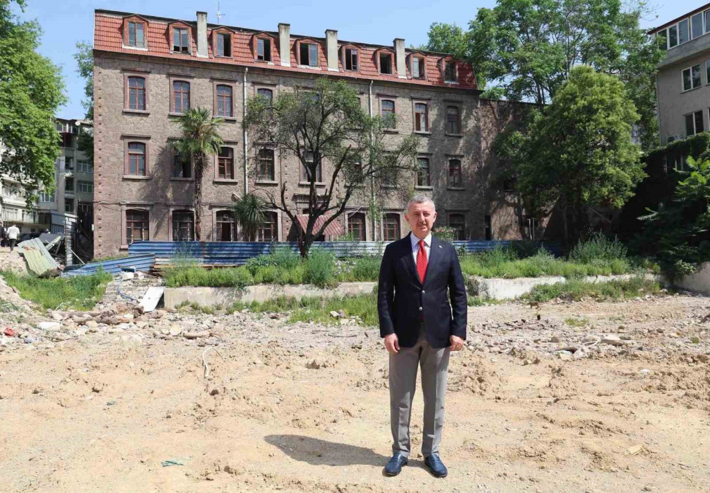 20241212aw348575 0.jpg