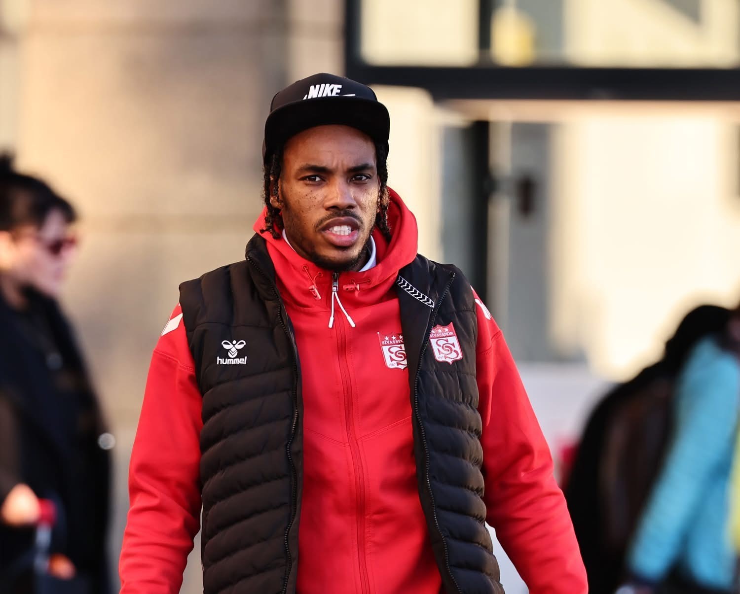 20241212aw349051 0.jpg