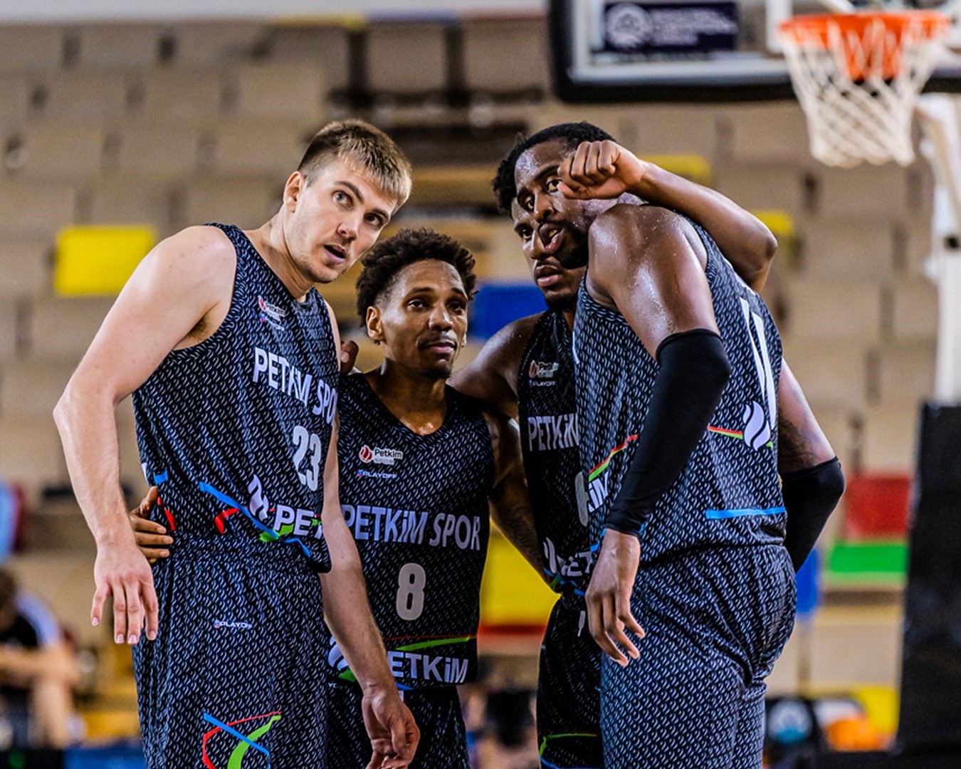 20241213aw349342 0.jpg