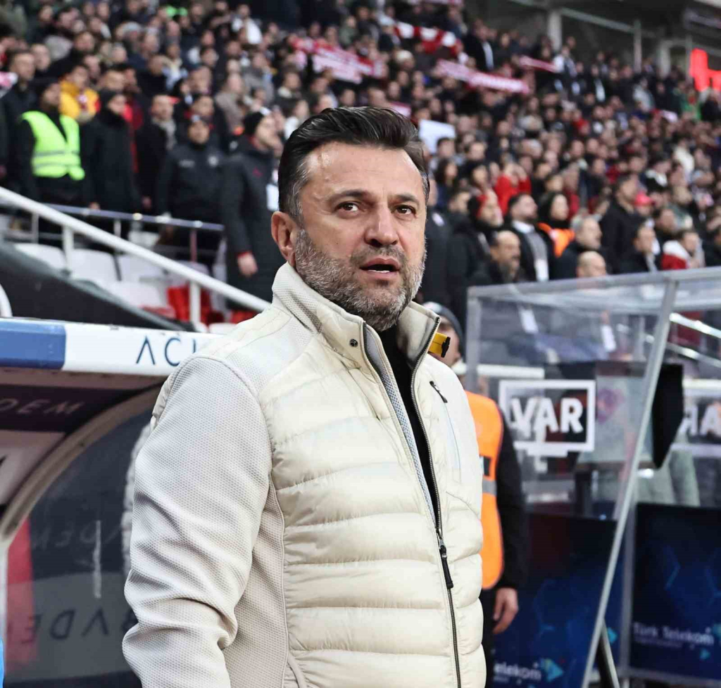 20241214aw350169 0.jpg