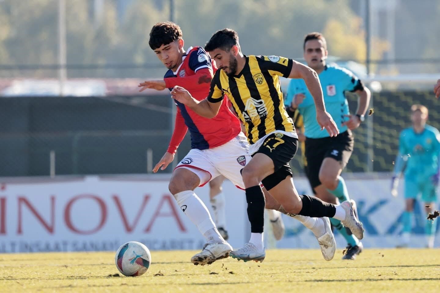 20241214aw350299 0.jpg