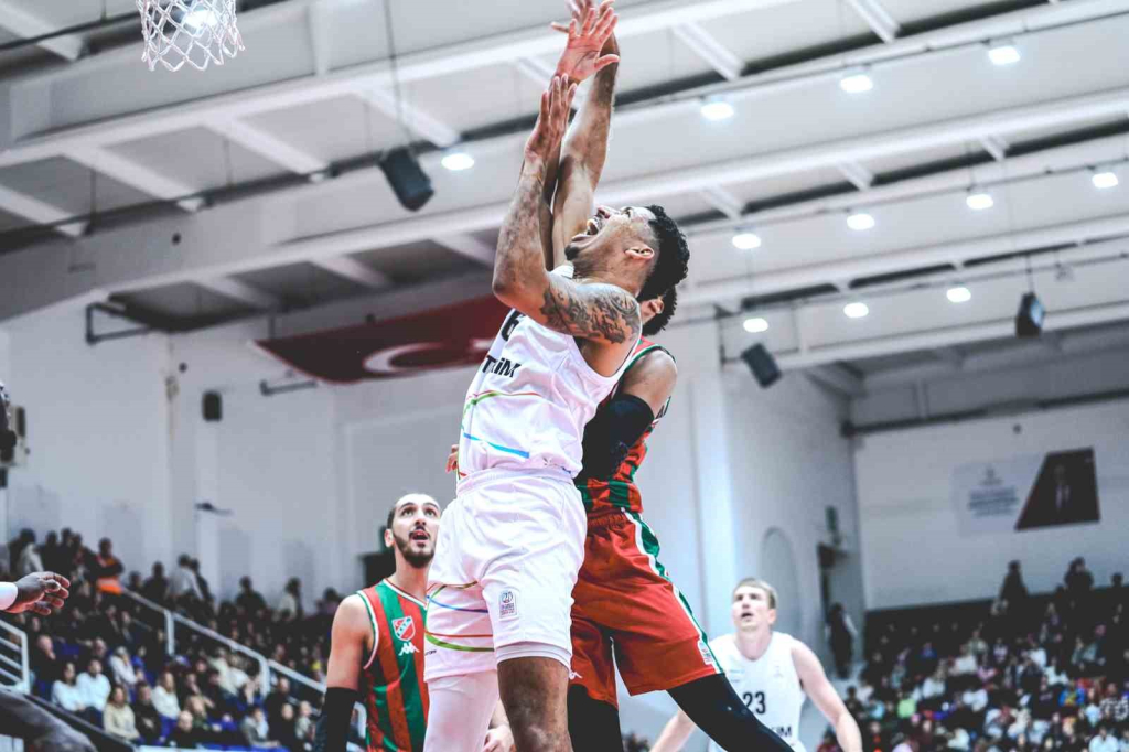 20241214aw350371 0.jpg