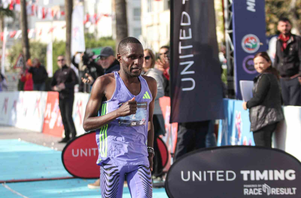 20241215aw350620 0.jpg