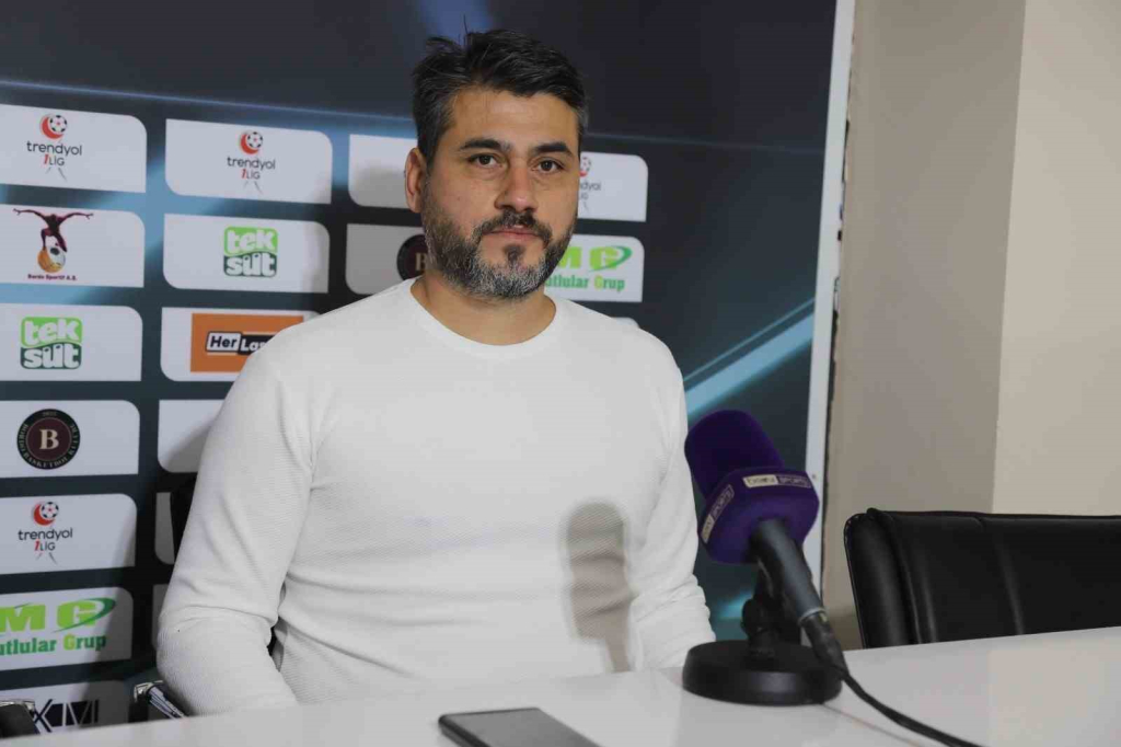 20241215aw350737 0.jpg