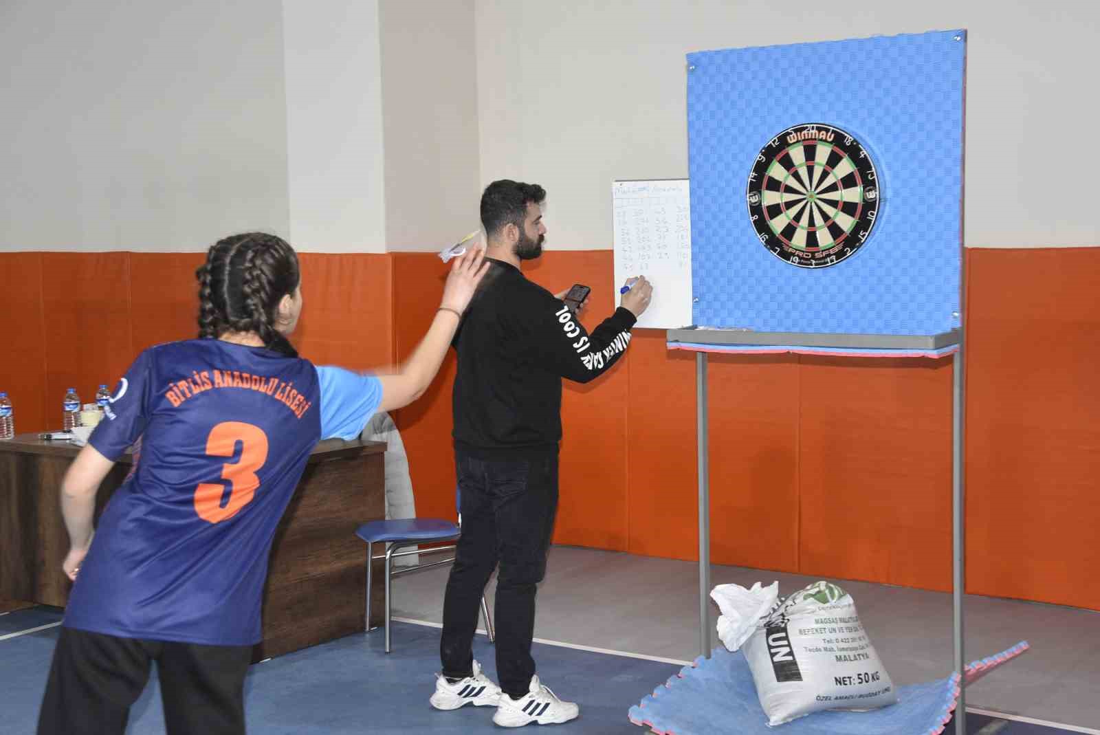 20241217aw351673 0.jpg