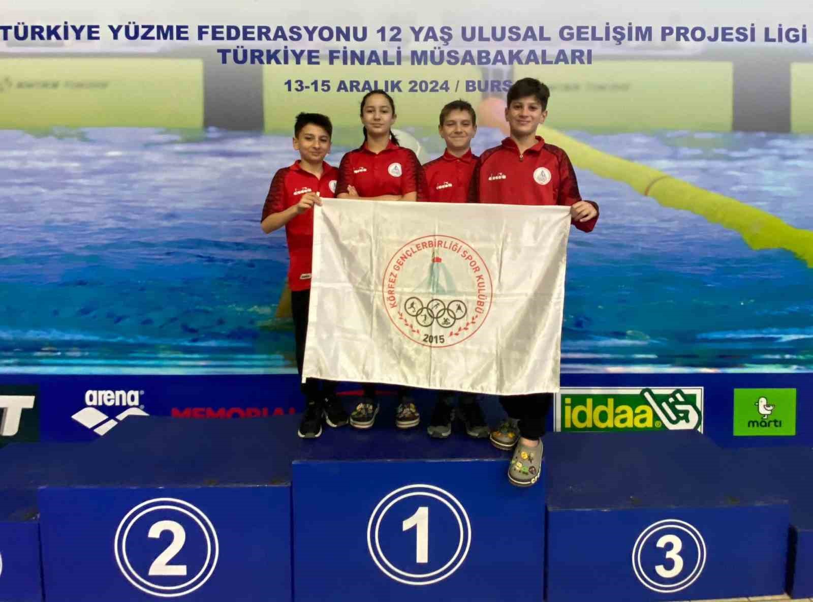 20241217aw351733 0.jpg