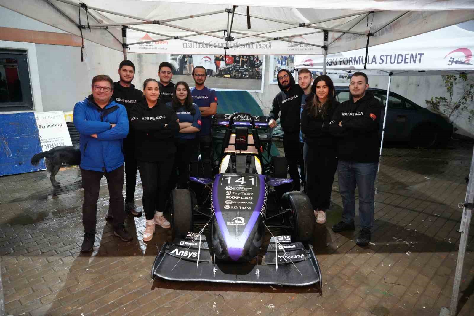 20241217aw351771 0.jpg