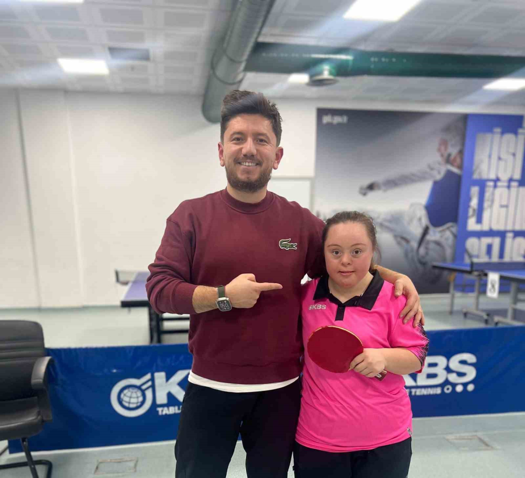 20241217aw351834 0.jpg