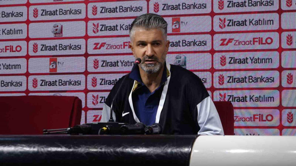 20241217aw352299 0.jpg