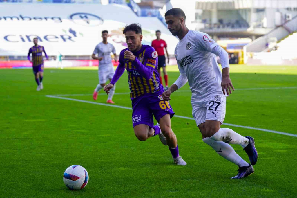 20241217aw352310 0.jpg