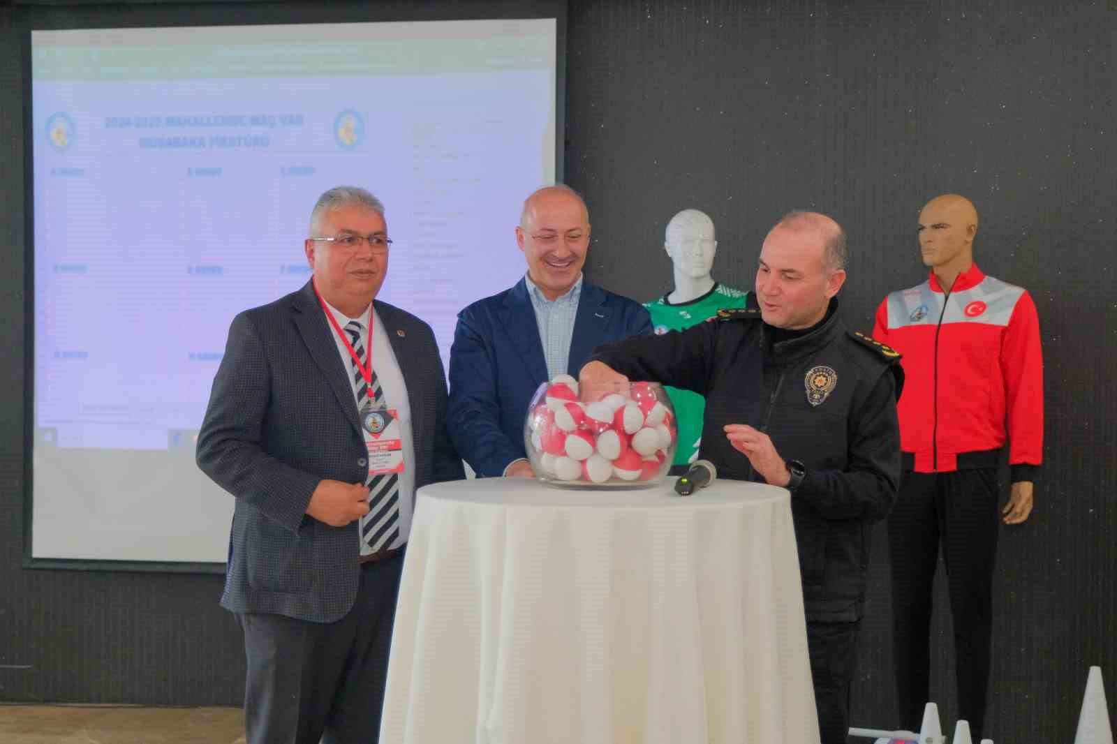 20241219aw353422 0.jpg