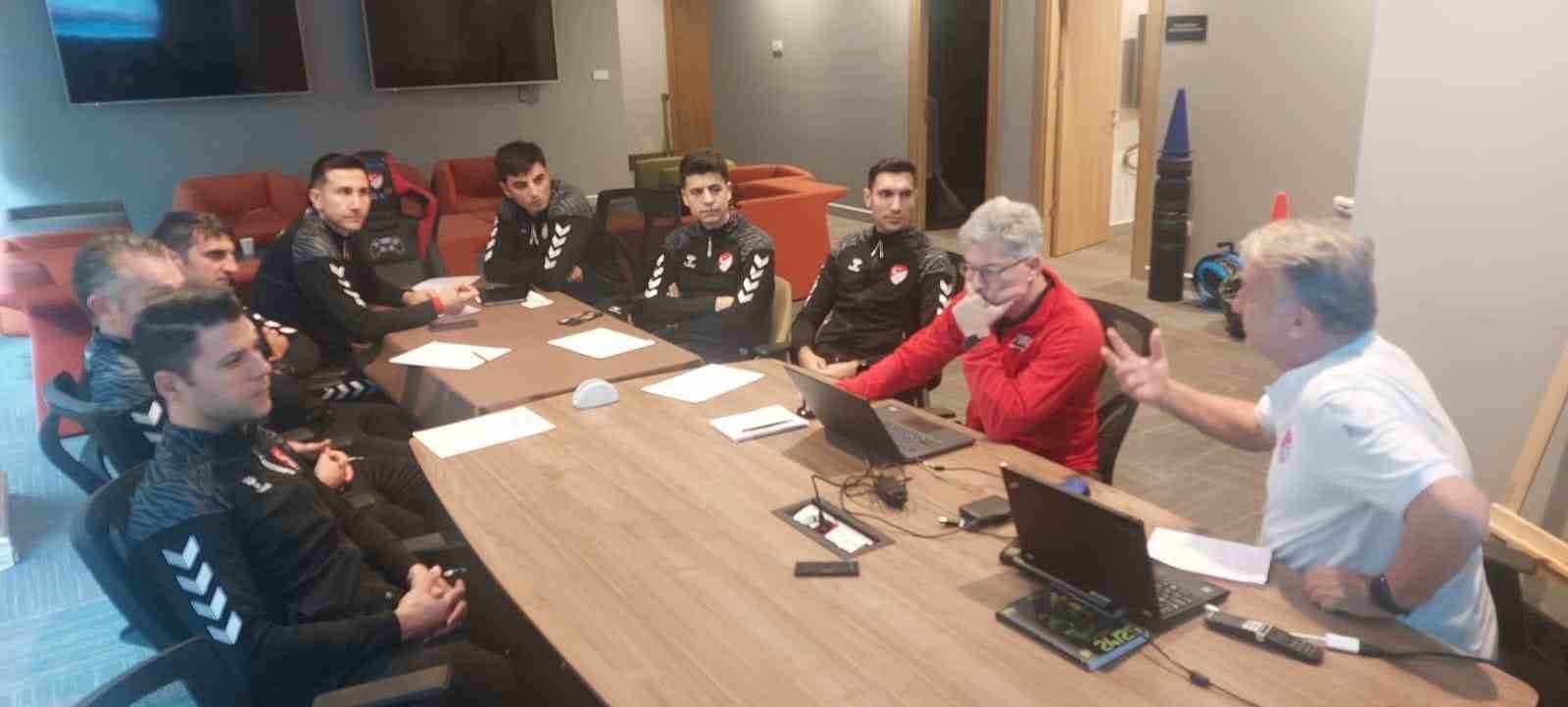 20241219aw353634 0.jpg