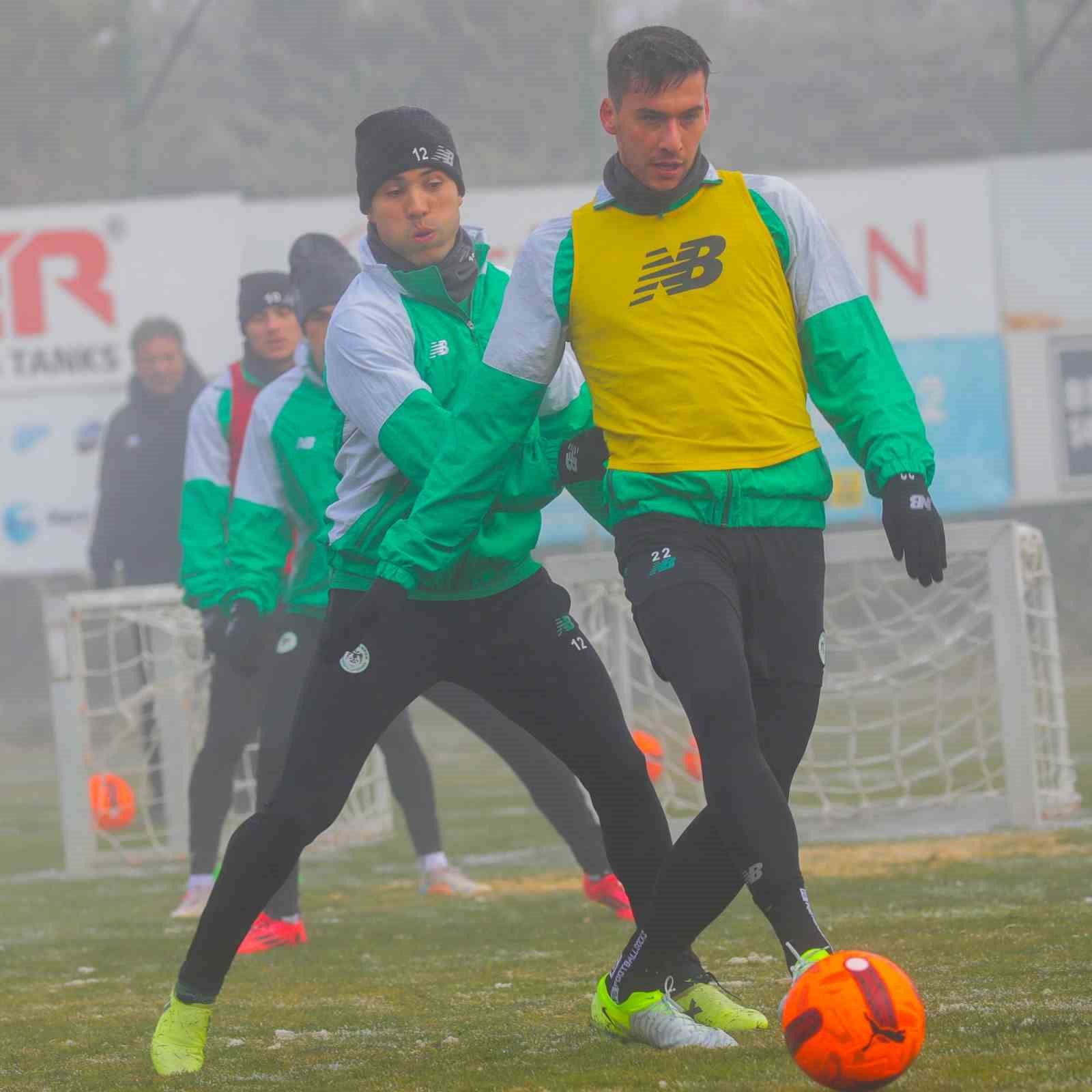 20241219aw353786 0.jpg