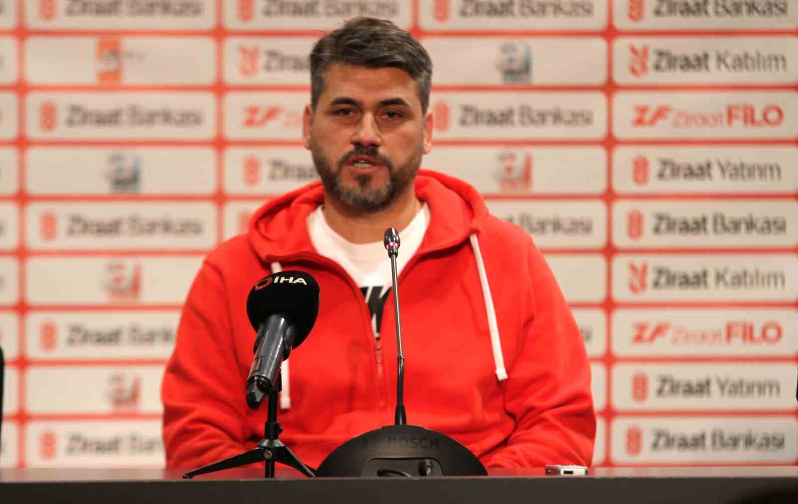 20241219aw353855 0.jpg