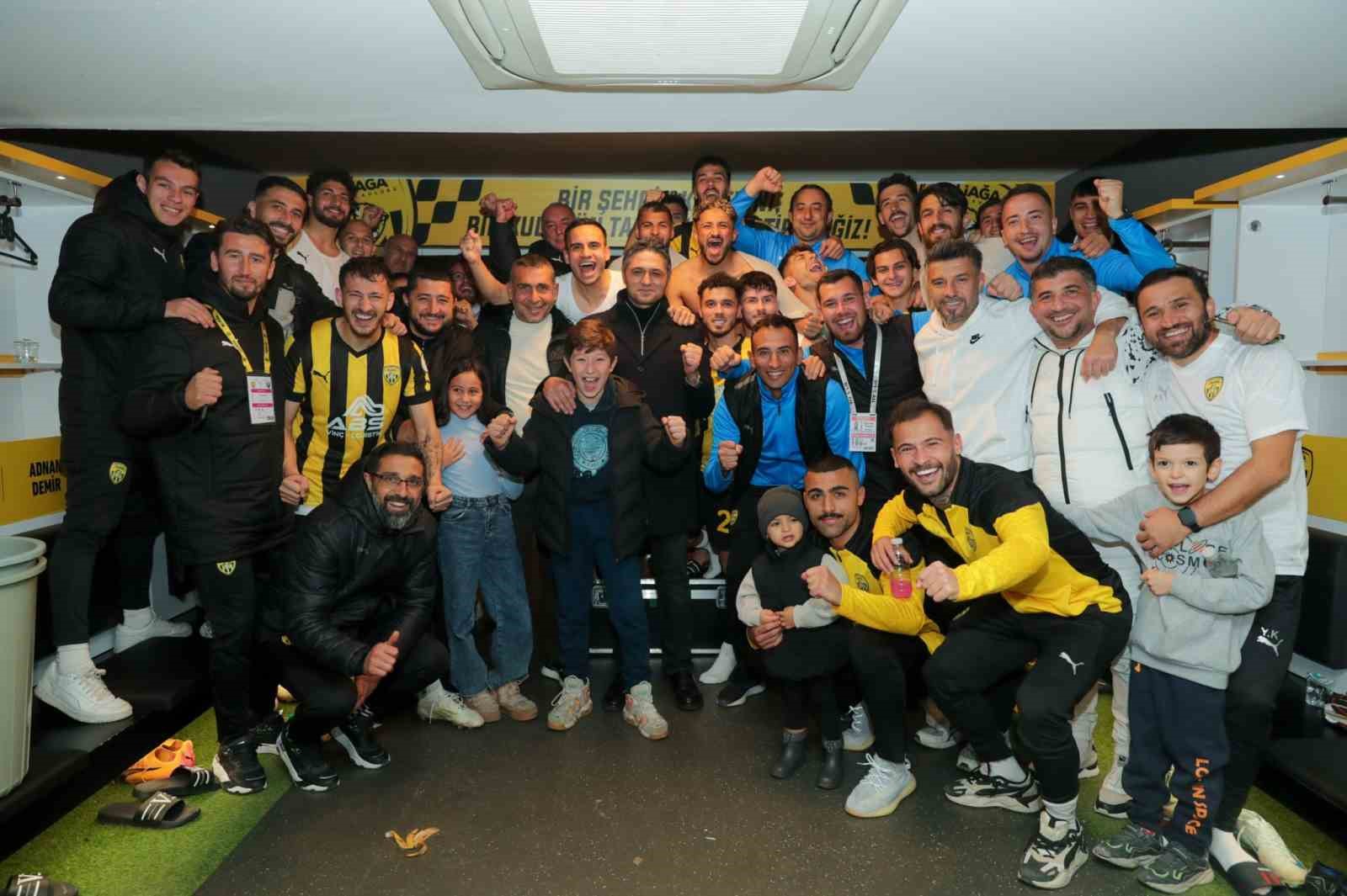 20241220aw354117 0.jpg