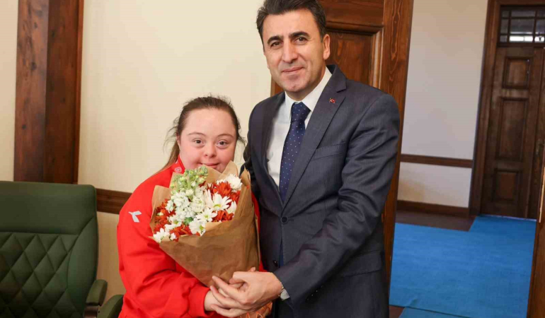 20241220aw354263 0.jpg