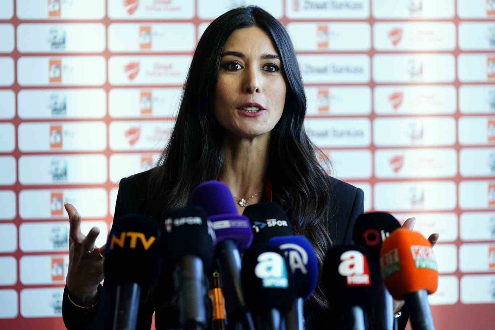 20241220aw354500 0.jpg