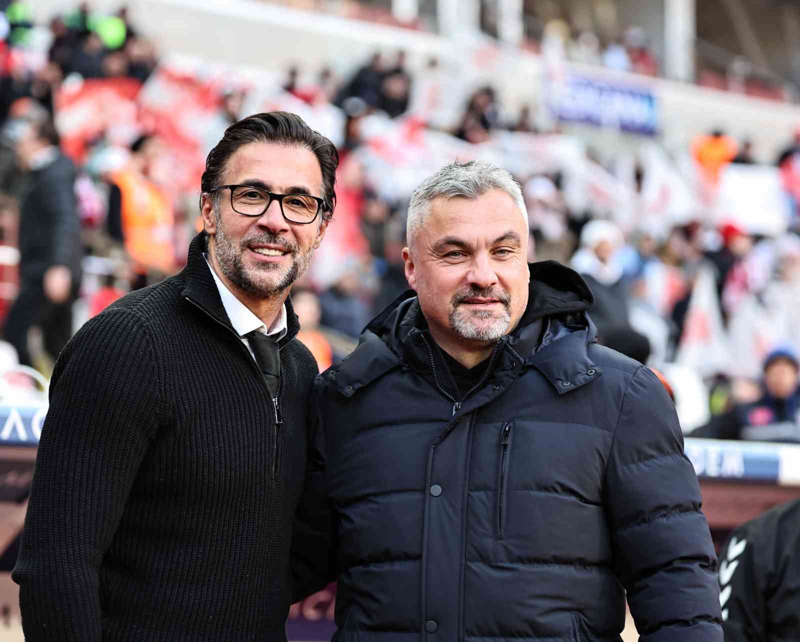 20241221aw355068 0.jpg