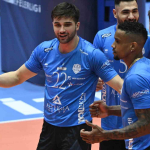 20241222aw355307 0.jpg