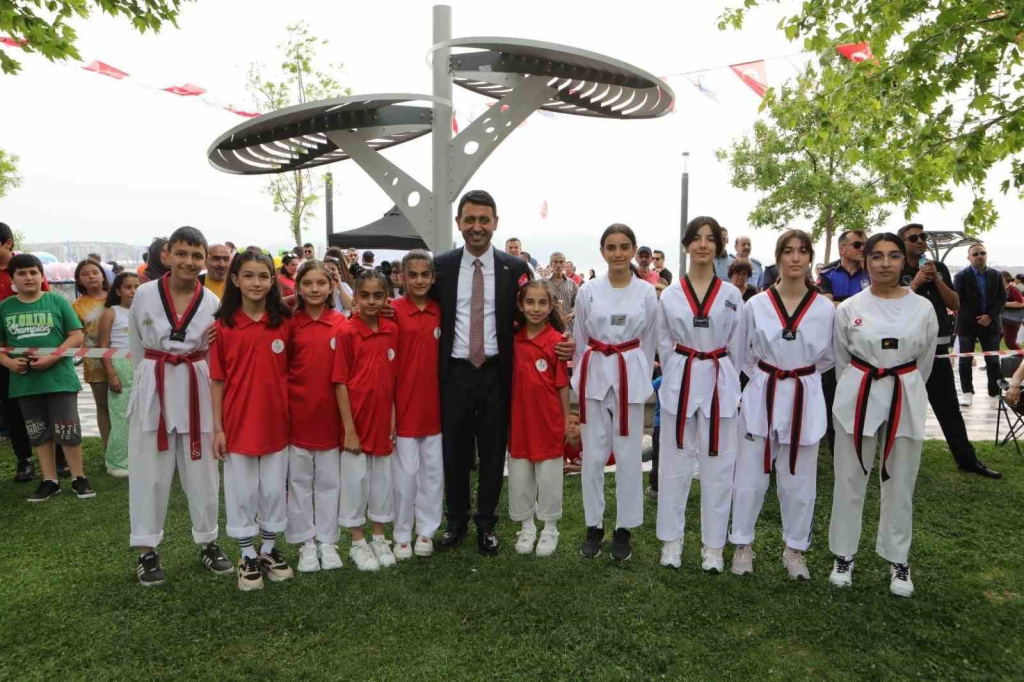 20241222aw355328 0.jpg