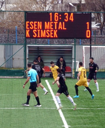 20241223aw355808 0.jpg
