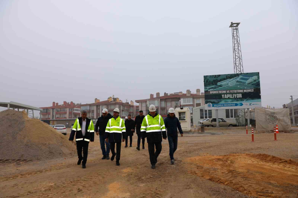 20241223aw355951 0.jpg