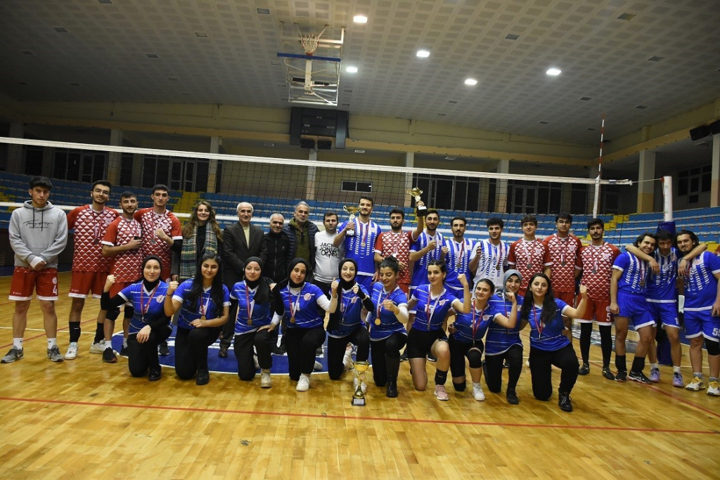 20241223aw356152 0.jpg