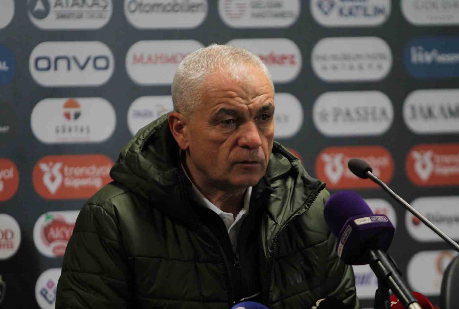 20241223aw356354 0.jpg