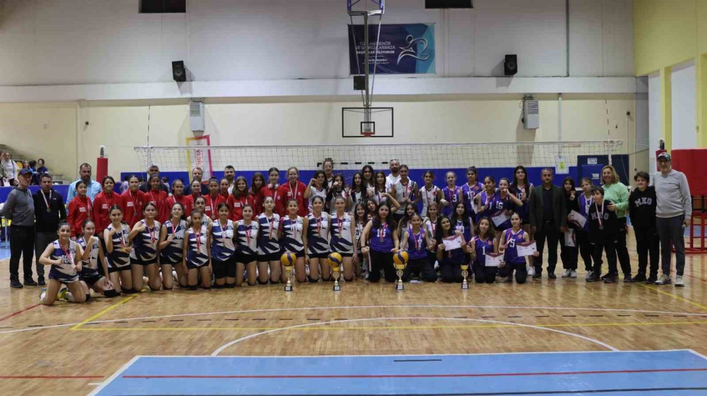 20241224aw356563 0.jpg