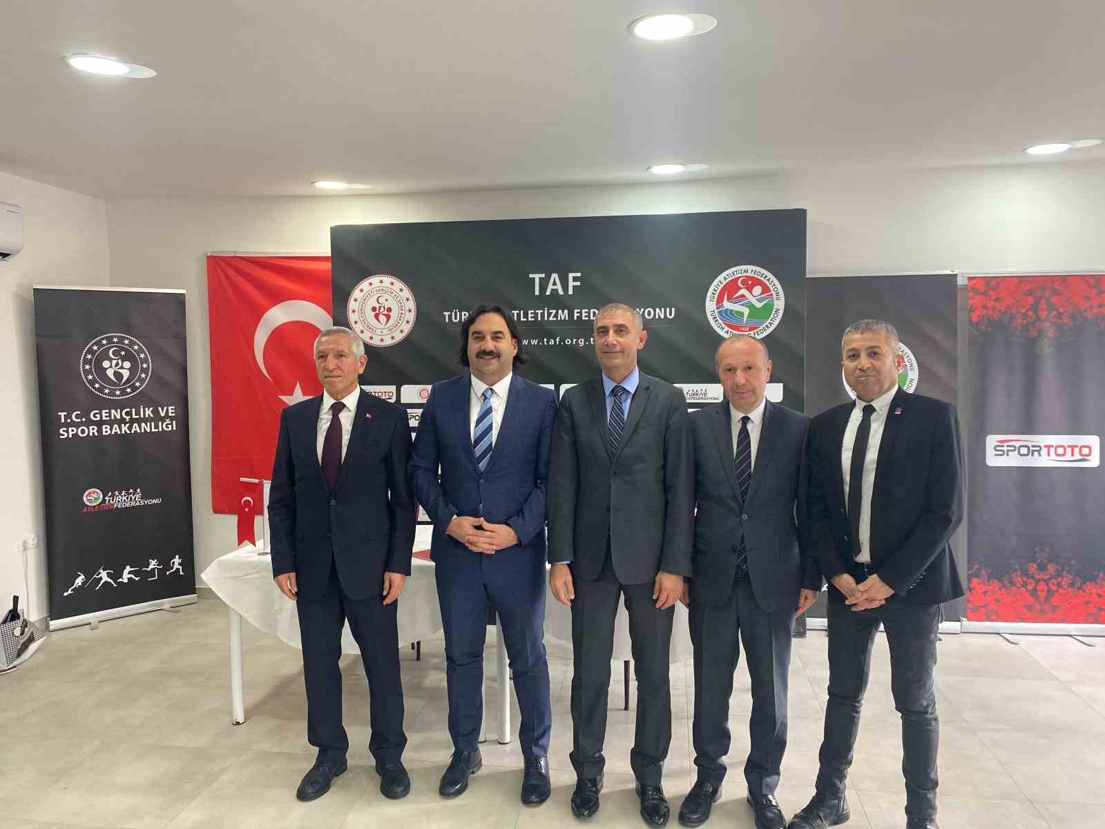 20241224aw356879 0.jpg