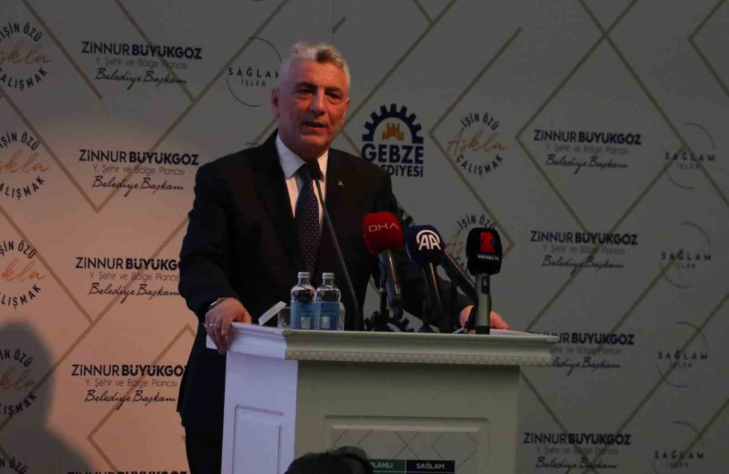 20241227aw359236 0.jpg