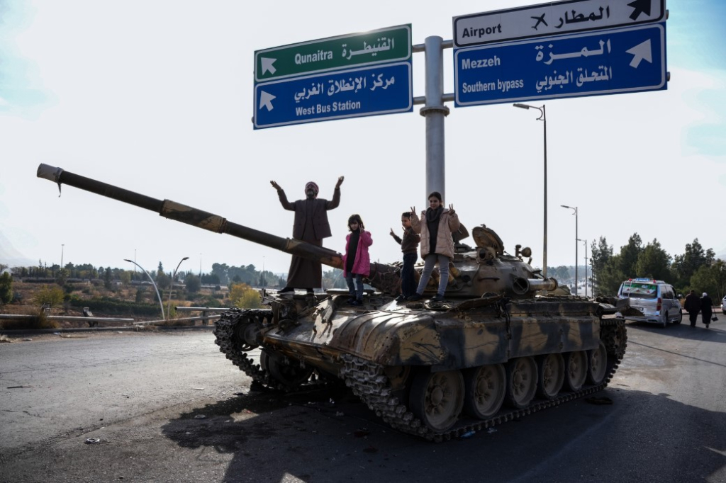 aw348972 01 1734014423.jpg