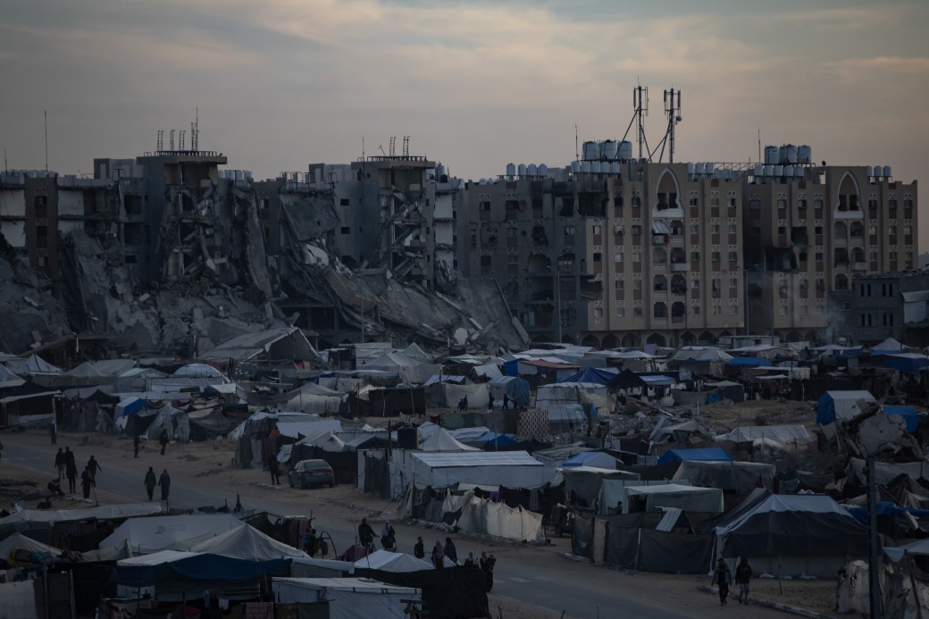 aw359840 01 1735395576.jpg