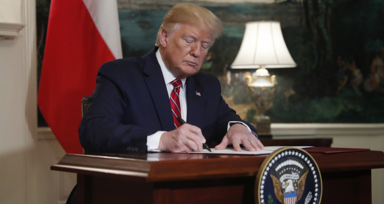 1737736206 trump.jpg