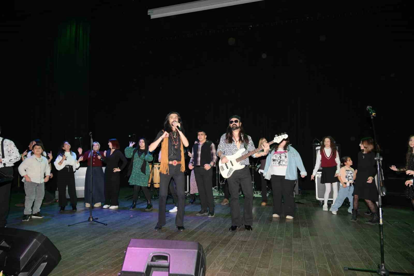 20250105aw364356 0.jpg