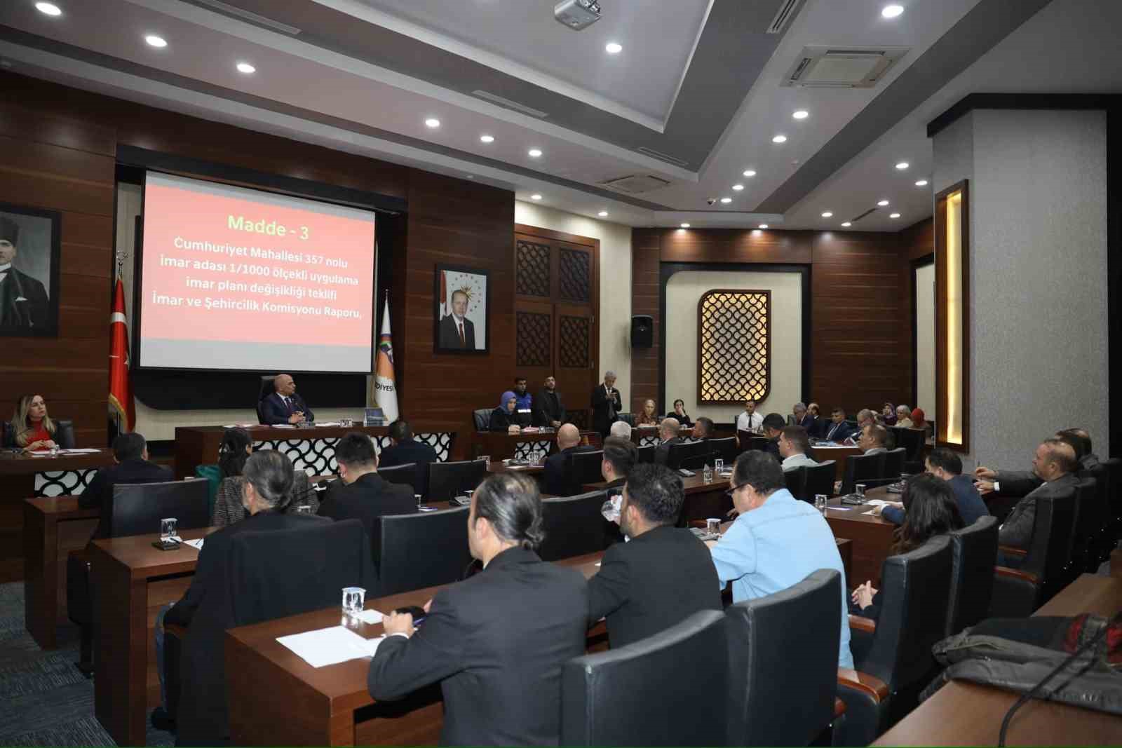 20250108aw366060 0.jpg