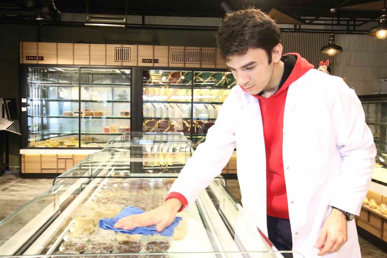 20250122aw375584 0.jpg