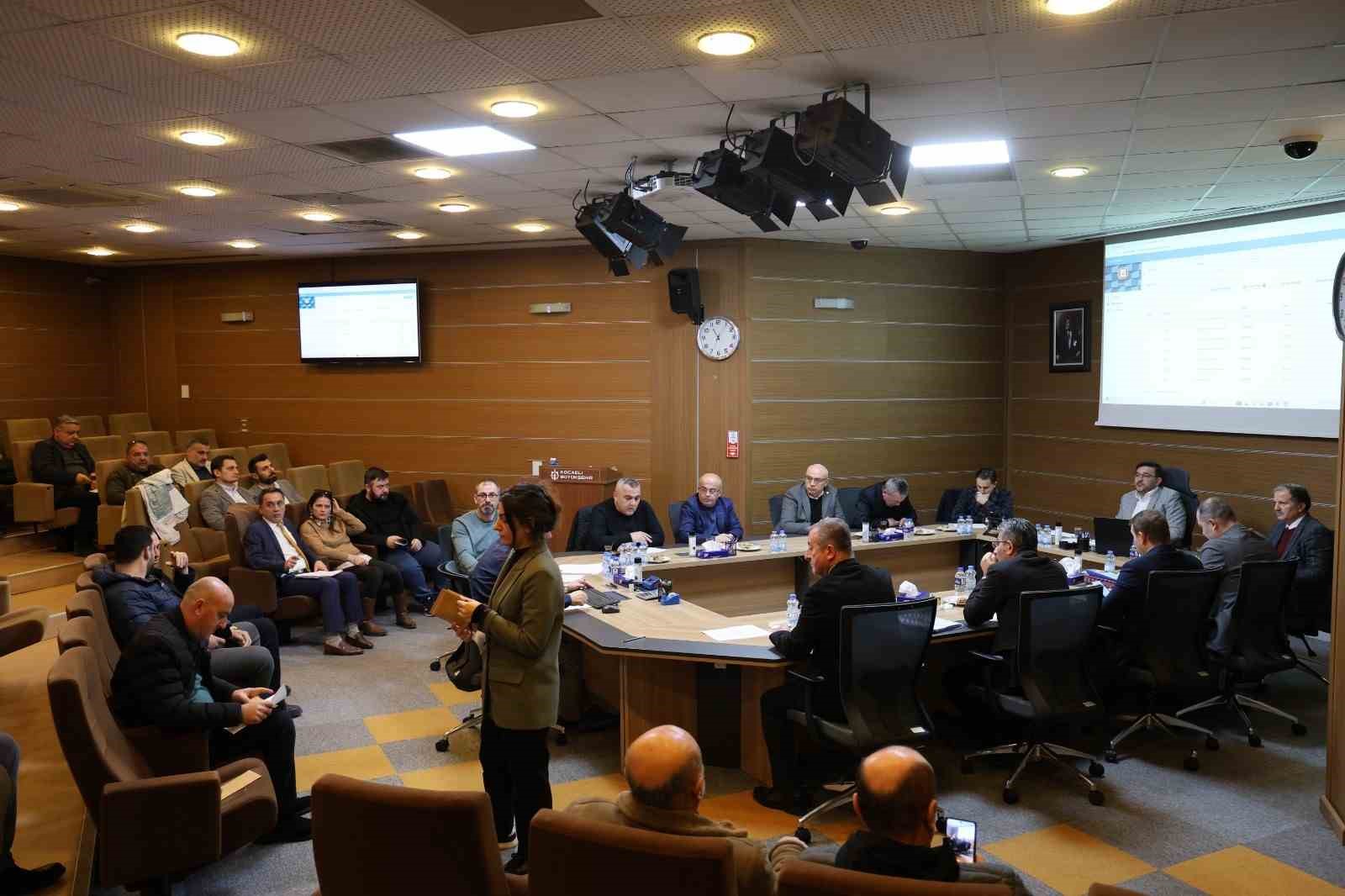 20250122aw375767 0.jpg